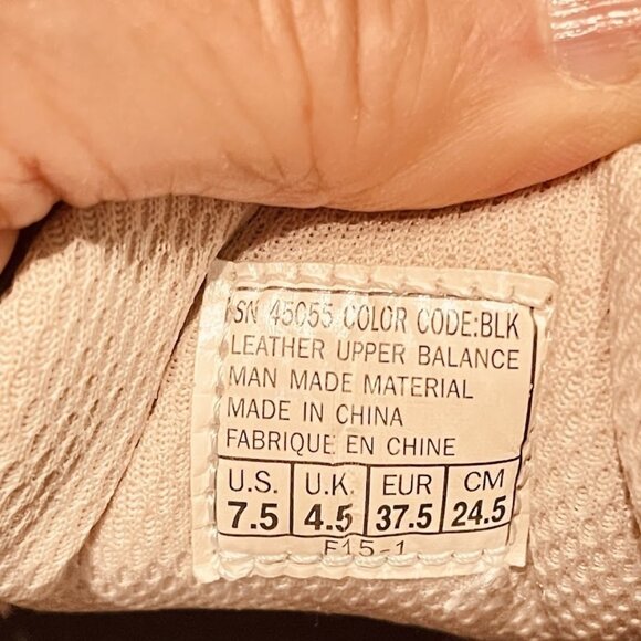 Skechers Shoes Womens Size 7.5 Black Leather Comfort Walking Athletic 45055 Y2K - Picture 13 of 16